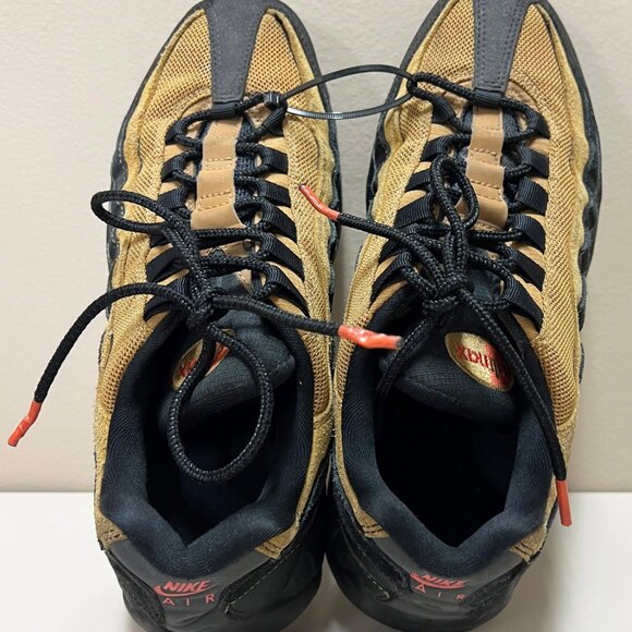 Nike Air Max 95 Size 8.5 Essential 'Cosmic Clay' AT9865-014 (2019) - Picture 4 of 9